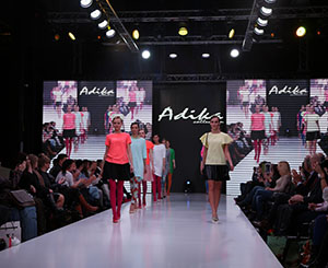 波兰电视台M-591舞台屏 