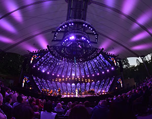 波兰音乐节M-Plus系列LED显示屏